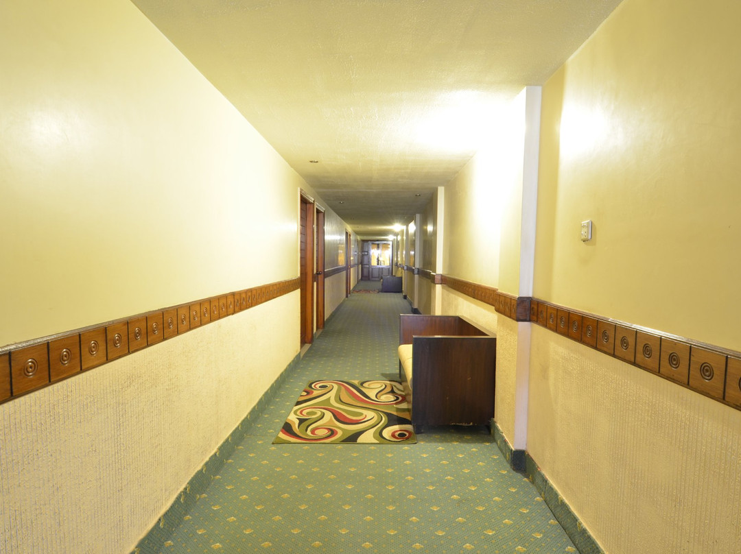 Pak Continental Hotel主图