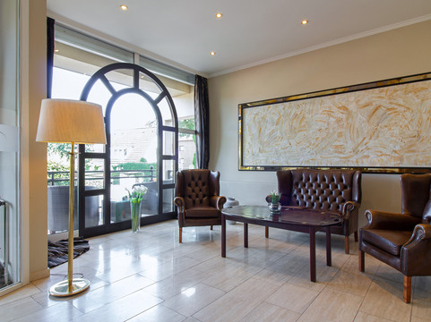 米尔别墅酒店主图