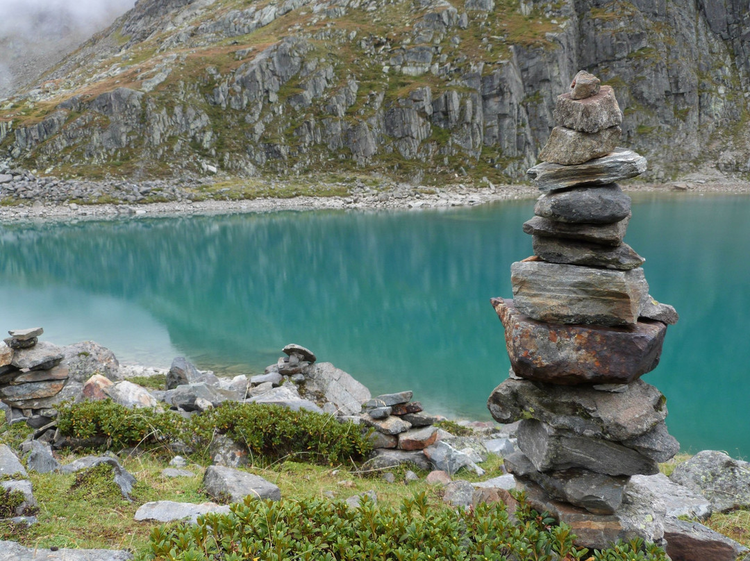 Blue Lake景点图片