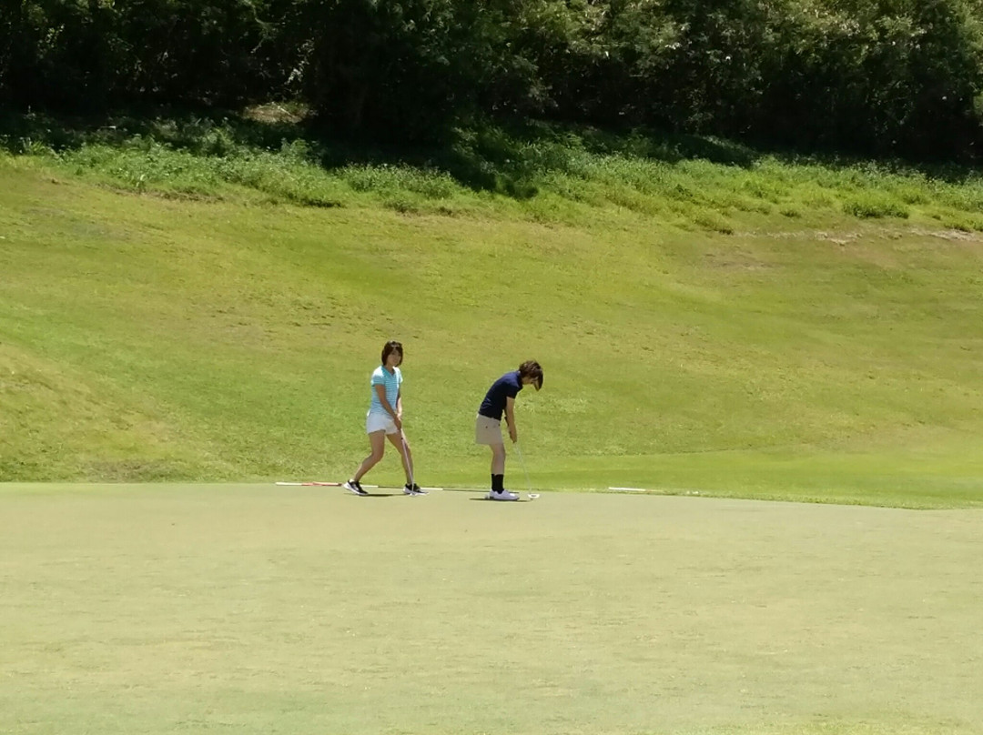 Country Club of the Pacific-尤纳必去景点