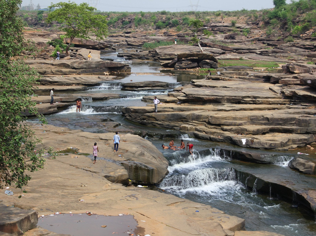 Wyndom Falls景点图片