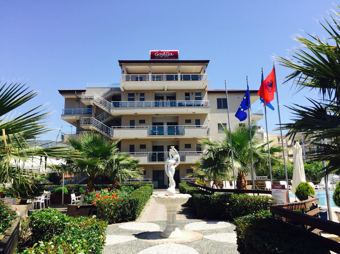 Godija Hotel & Suites主图