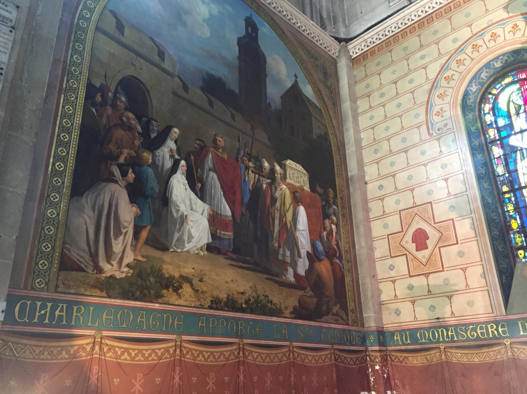 Basilique D'argenteuil-Argenteuil必去景点