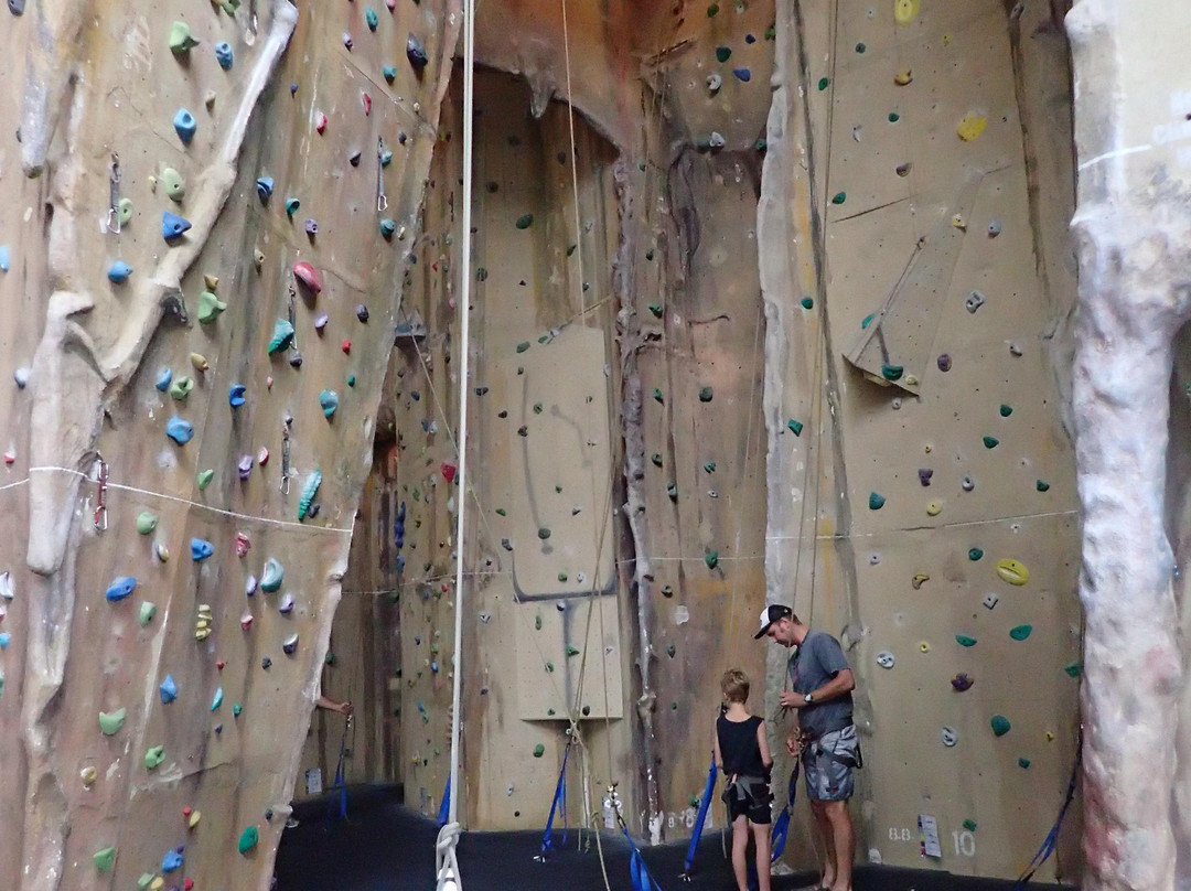 The Rock Adventure Centre-季隆必去景点