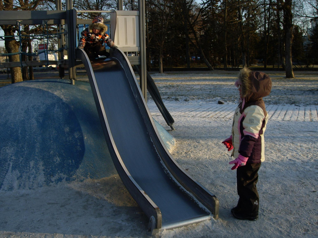 Parnu Beach Playground-派尔努必去景点