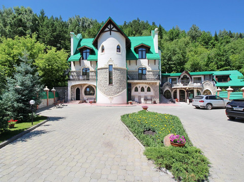 Rossoshi酒店住宿-Berkut Hotel