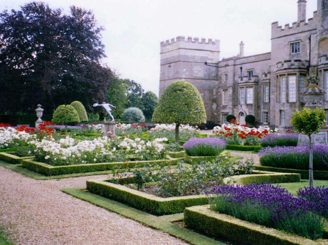 Grimsthorpe Castle景点图片