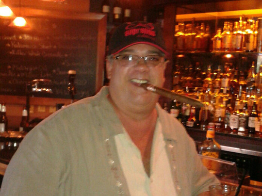 Aromas Cigar, Wine & Martini Bar-杰克逊维尔必去景点