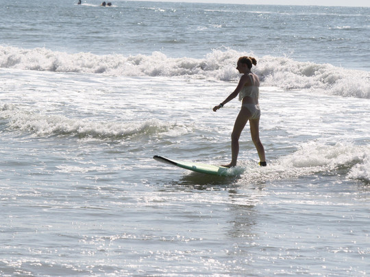 Downwind Surf & Paddleboard Company-美特尔海滩必去景点