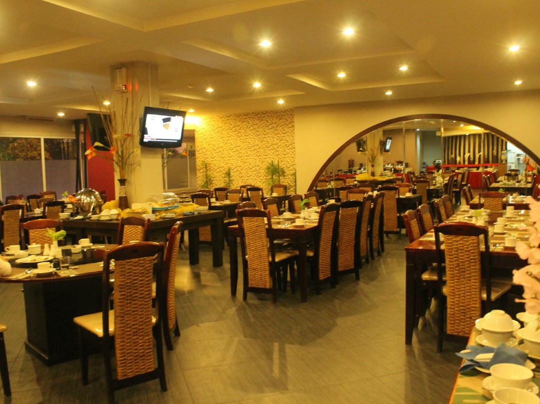 苏里亚酒店主图