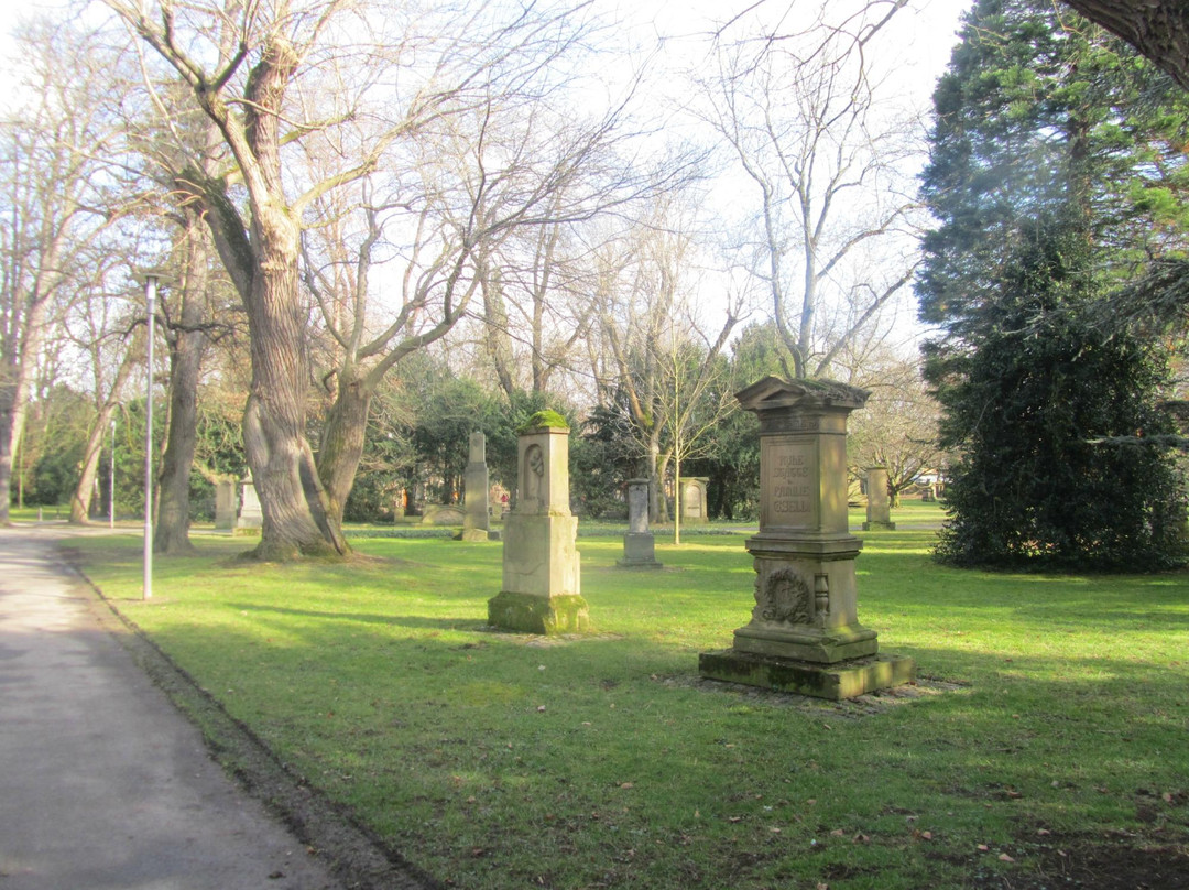 Stadtpark Alter Friedhof景点图片