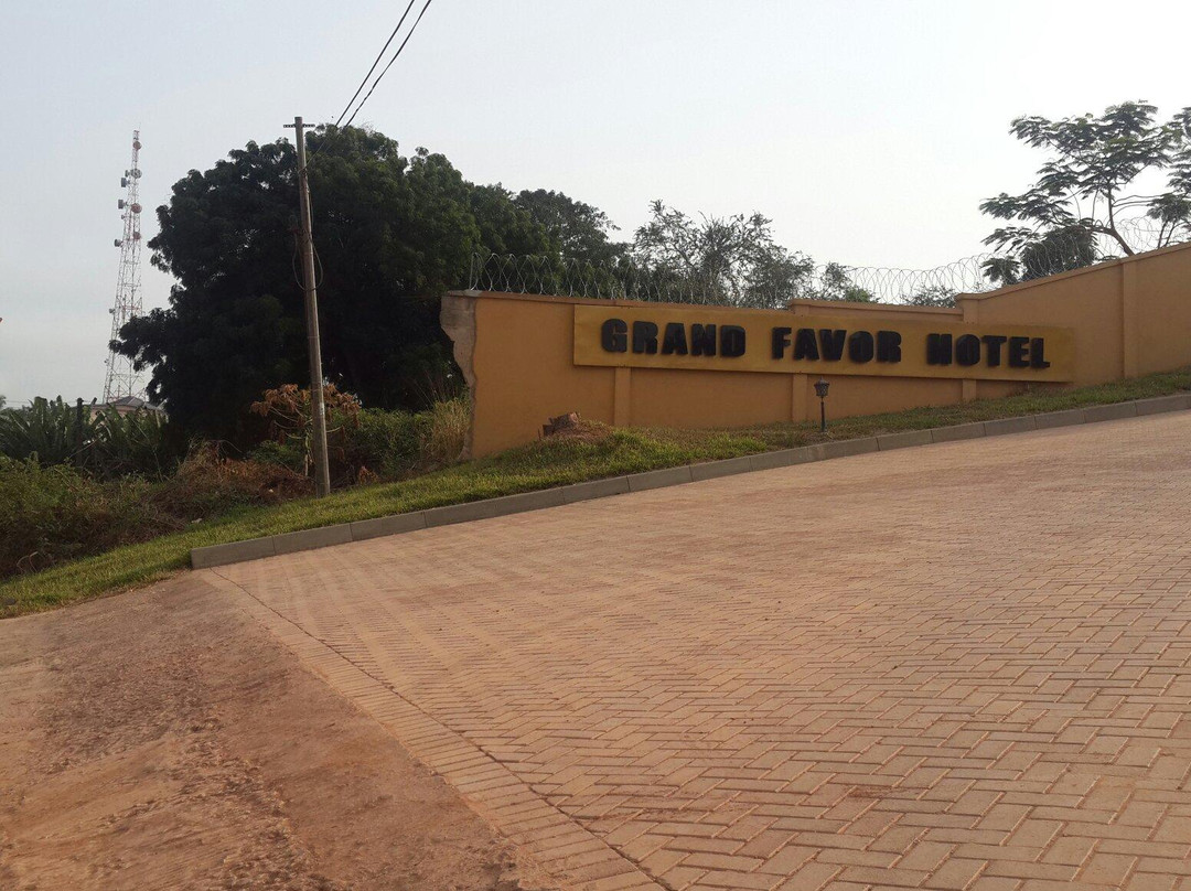 Grand Favor Hotel主图