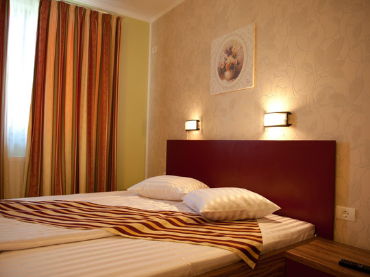 Mosnita Noua旅游攻略图片