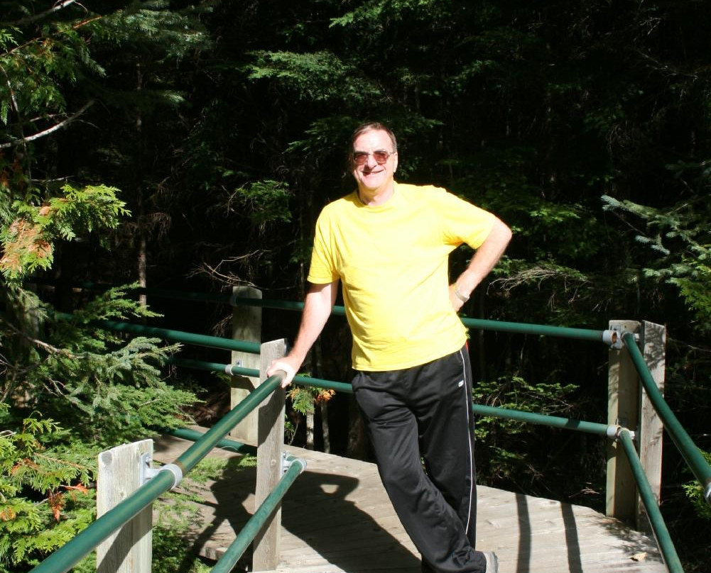 Hemlock Grove Boardwalk Trail景点图片