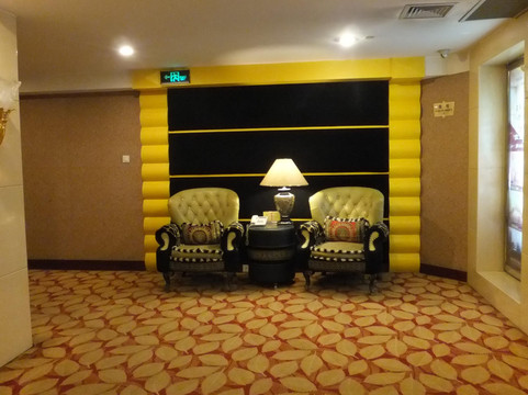 中州国际饭店(河南博物院正弘城店)主图