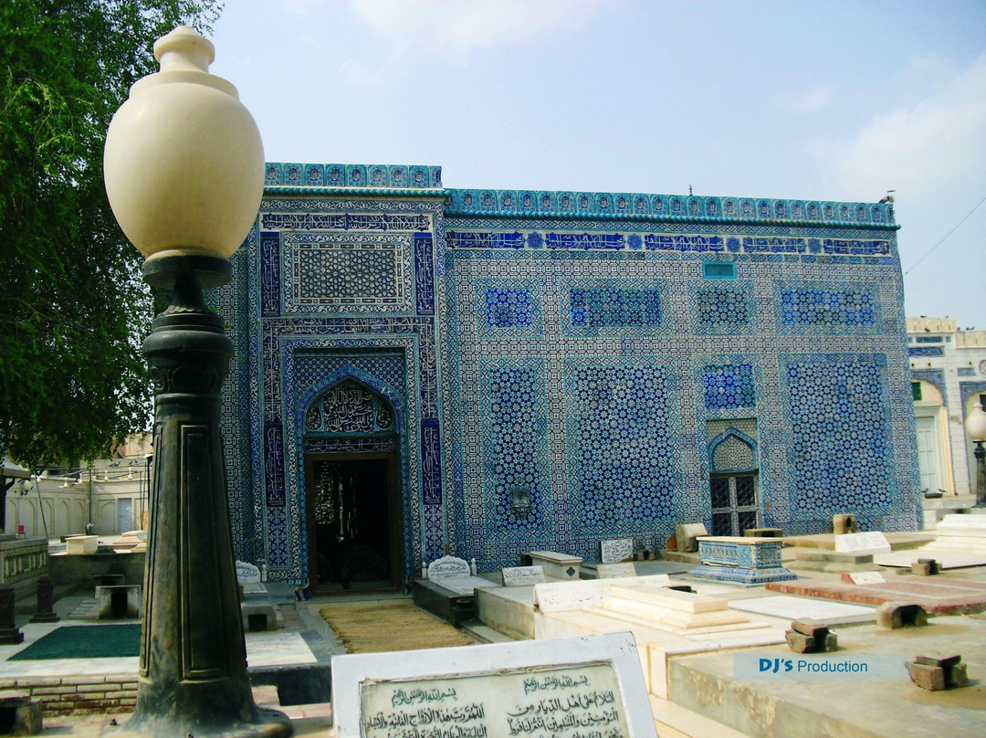 Shrine of Shah Yusuf Gardezi-Multan必去景点