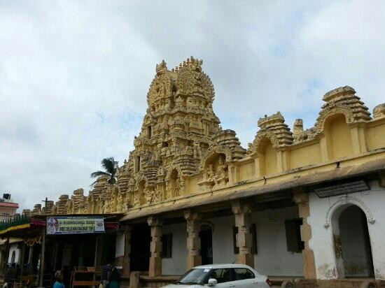 Cheluvanarayana Swamy Temple-Melukote必去景点