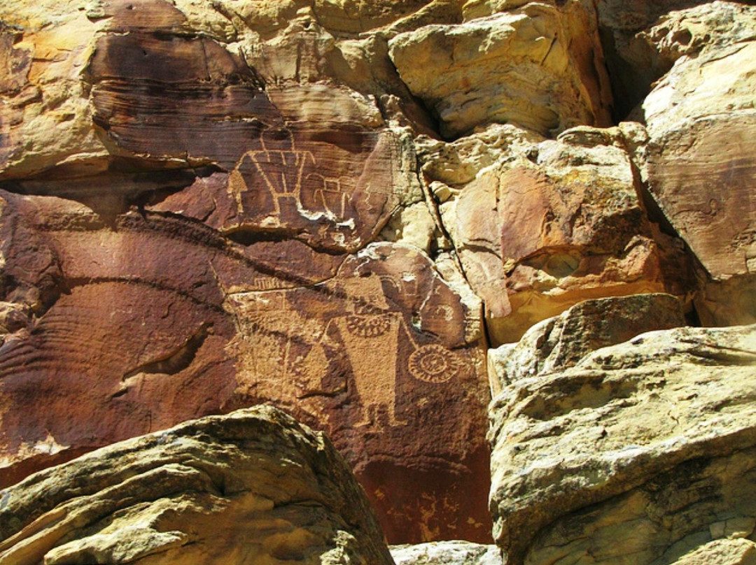 McKee Springs Petroglyphs-Jensen必去景点