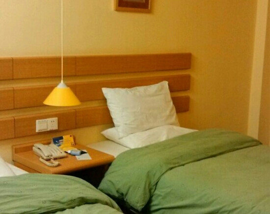 上海如家徐家汇店主图