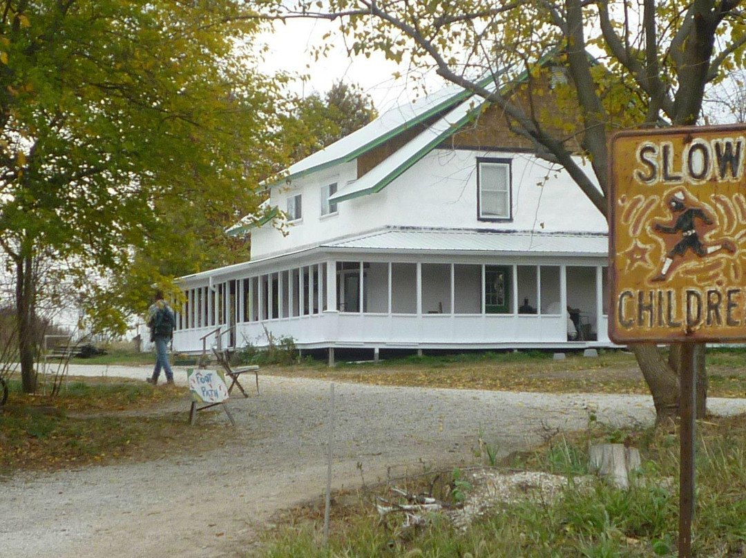 Mount Sterling酒店住宿-Milkweed Mercantile Eco Inn