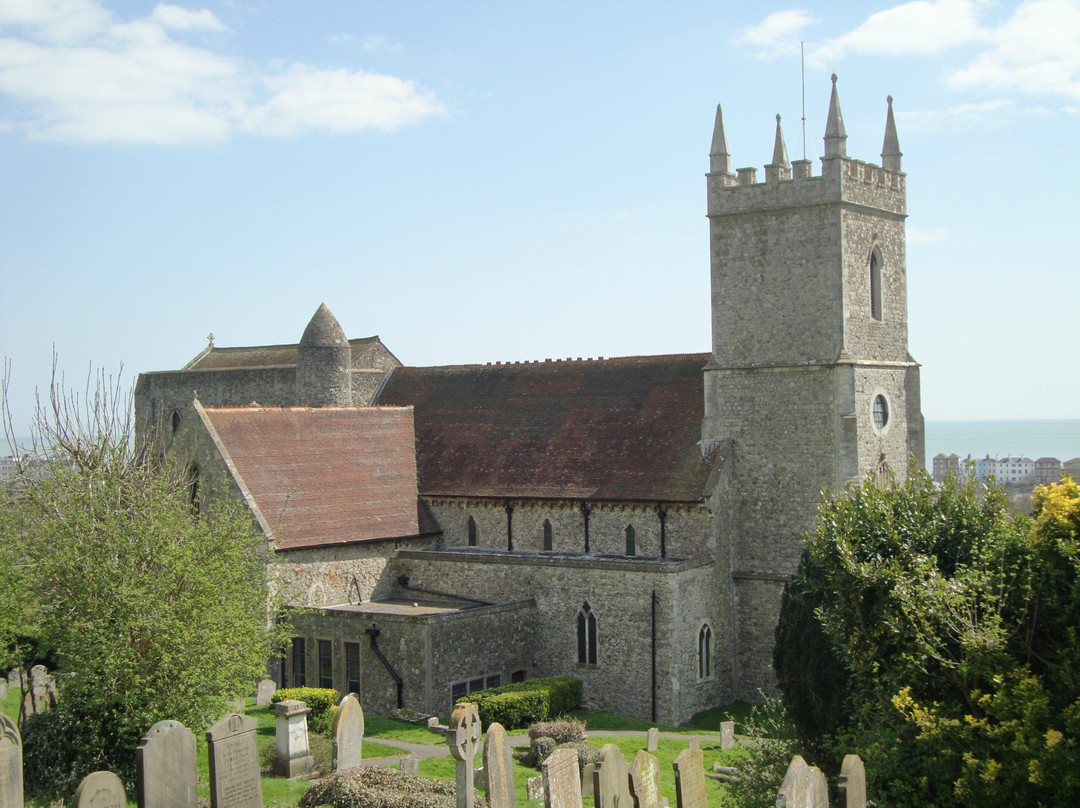 St. Leonard's Church景点图片