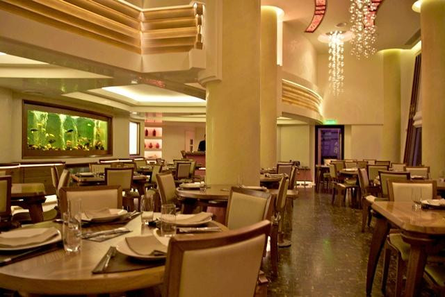 Pyrgos餐馆和美食-CHi Lounge