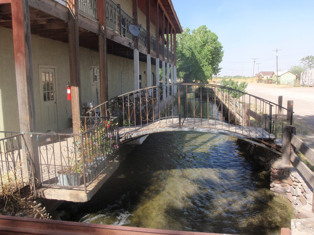 Balmorhea酒店住宿-Cactus Motel