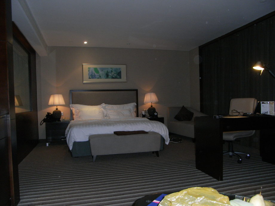 厦门滨北颐豪酒店（东渡客运码头建业路地铁站店）-客卧