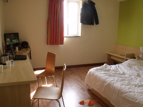 7天珠海拱北口岸二店主图