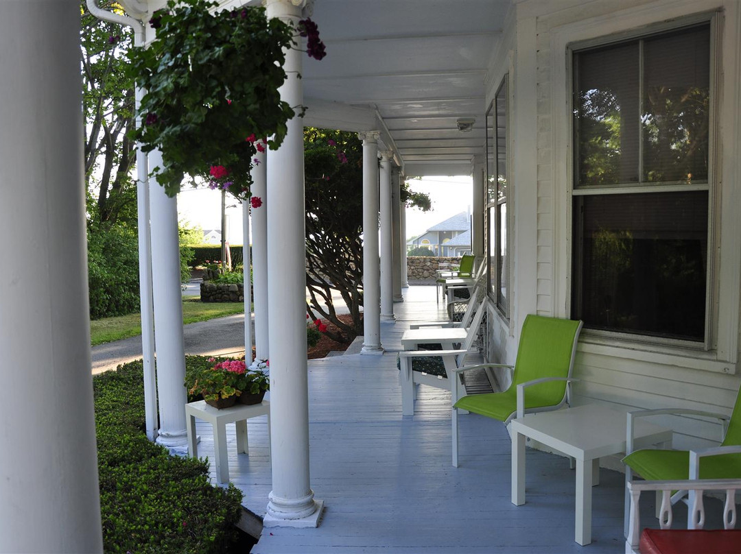 The Colonial Inn Gloucester