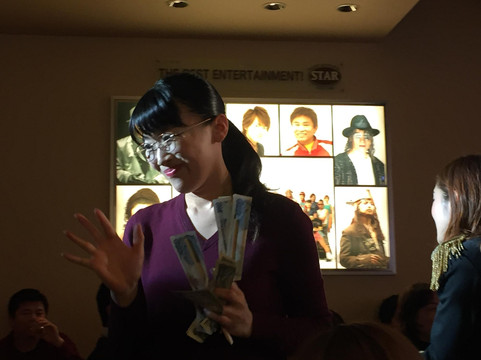 Monomane Entertainment House Star-Roppongi必去景点