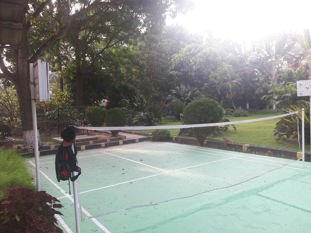 Pakshi Resort