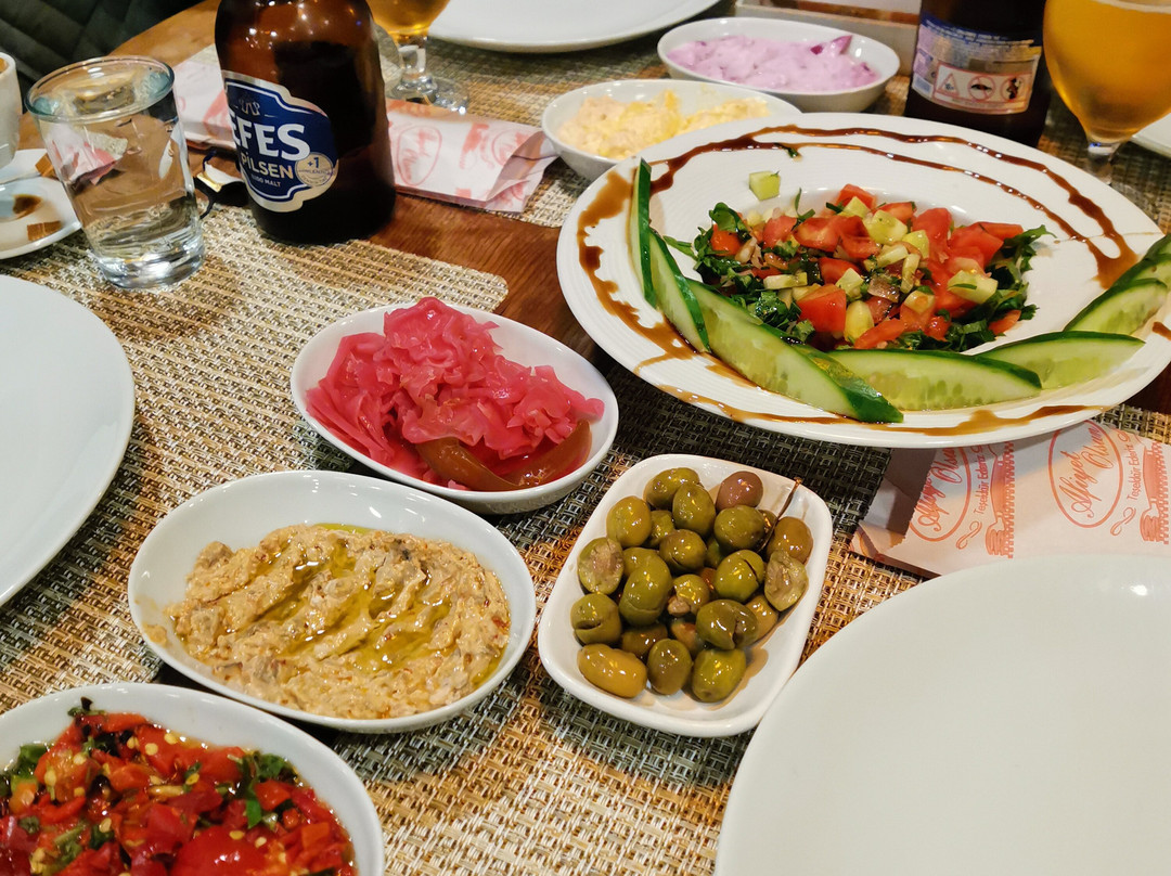 Kemer Mangal - Kemer'de Ne Yenir Çam Et Mangal Evi & Kasap