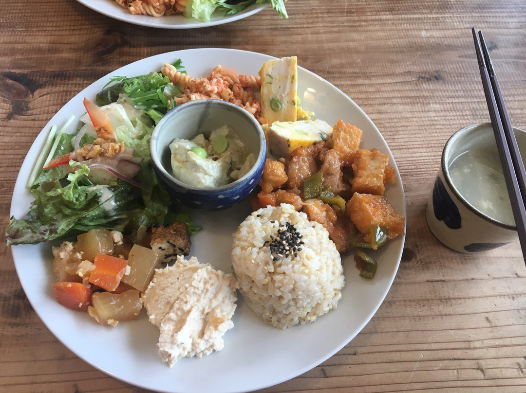 西原町餐馆和美食-Cafe Soylabo