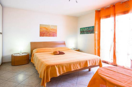 利梅莎老家庭旅馆主图