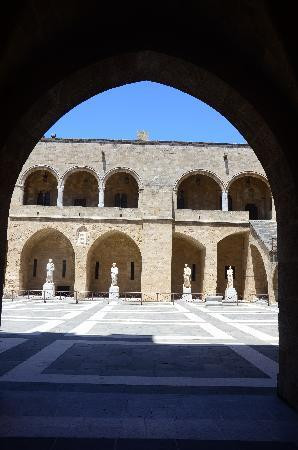 Palace of the Grand Master of the Knights of Rhodes景点图片