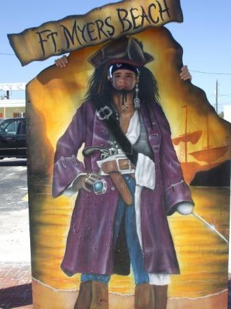 Dog Beach-迈尔斯堡海滩必去景点