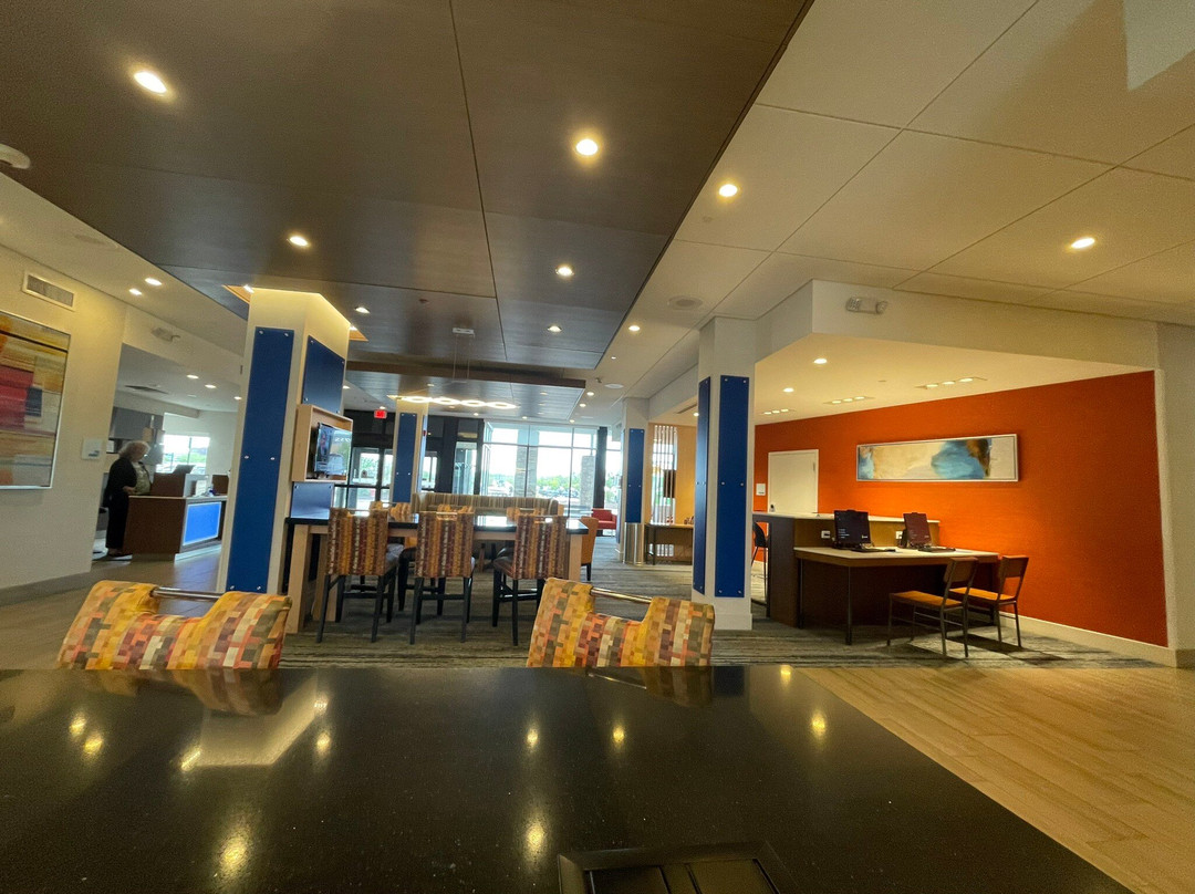 Holiday Inn Express & Suites East Peoria - Riverfront By IHG主图