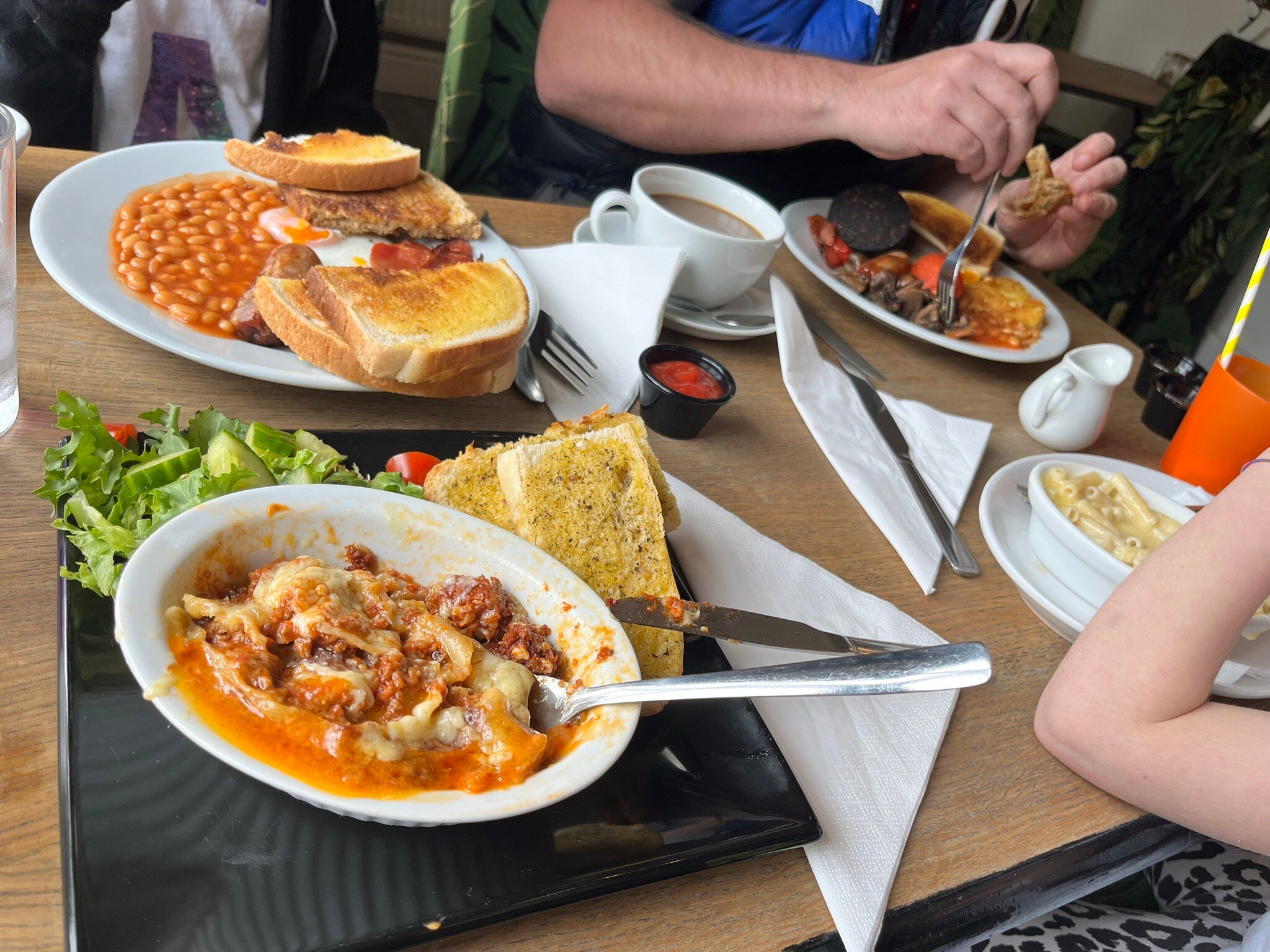 OYO The Billingford Horseshoes-官方