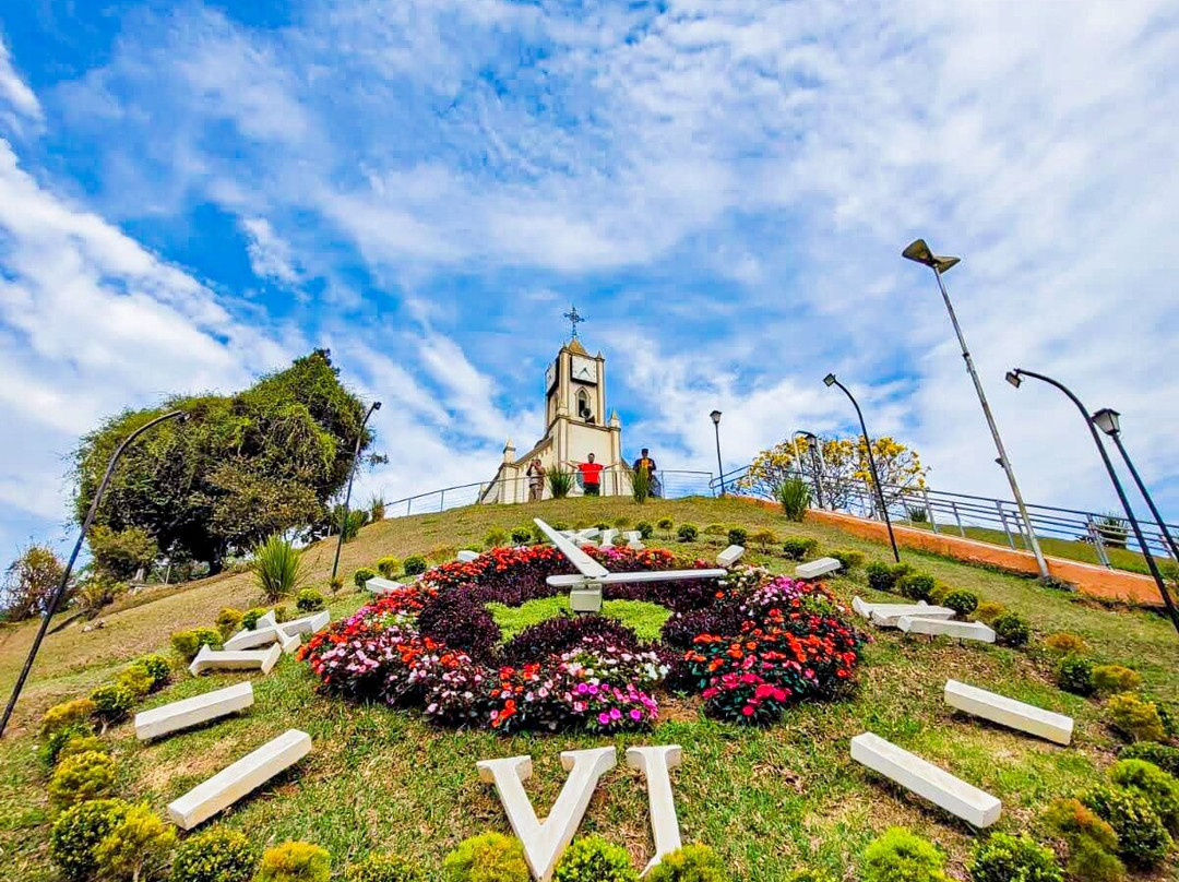 Igreja de São Benedito-圣安东尼奥杜皮尼亚尔必去景点