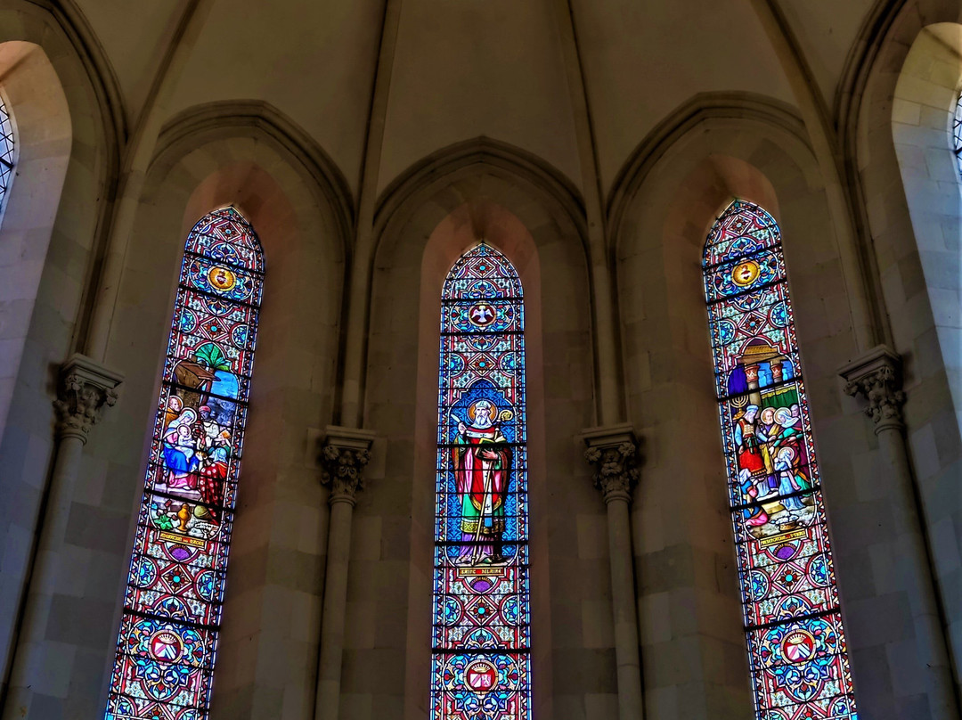 Eglise Saint Hilaire景点图片
