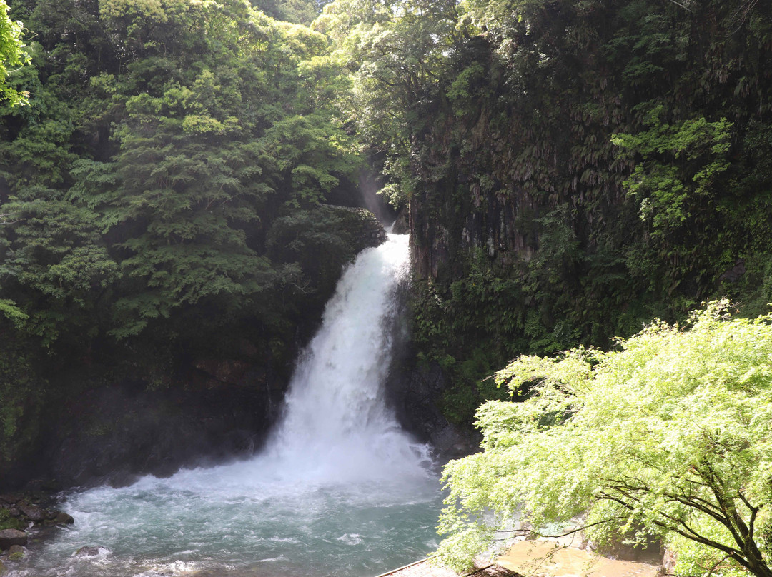 Odaru Kawzu Seven Waterfalls景点图片