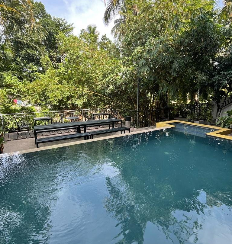 夏季侧住宅酒店主图