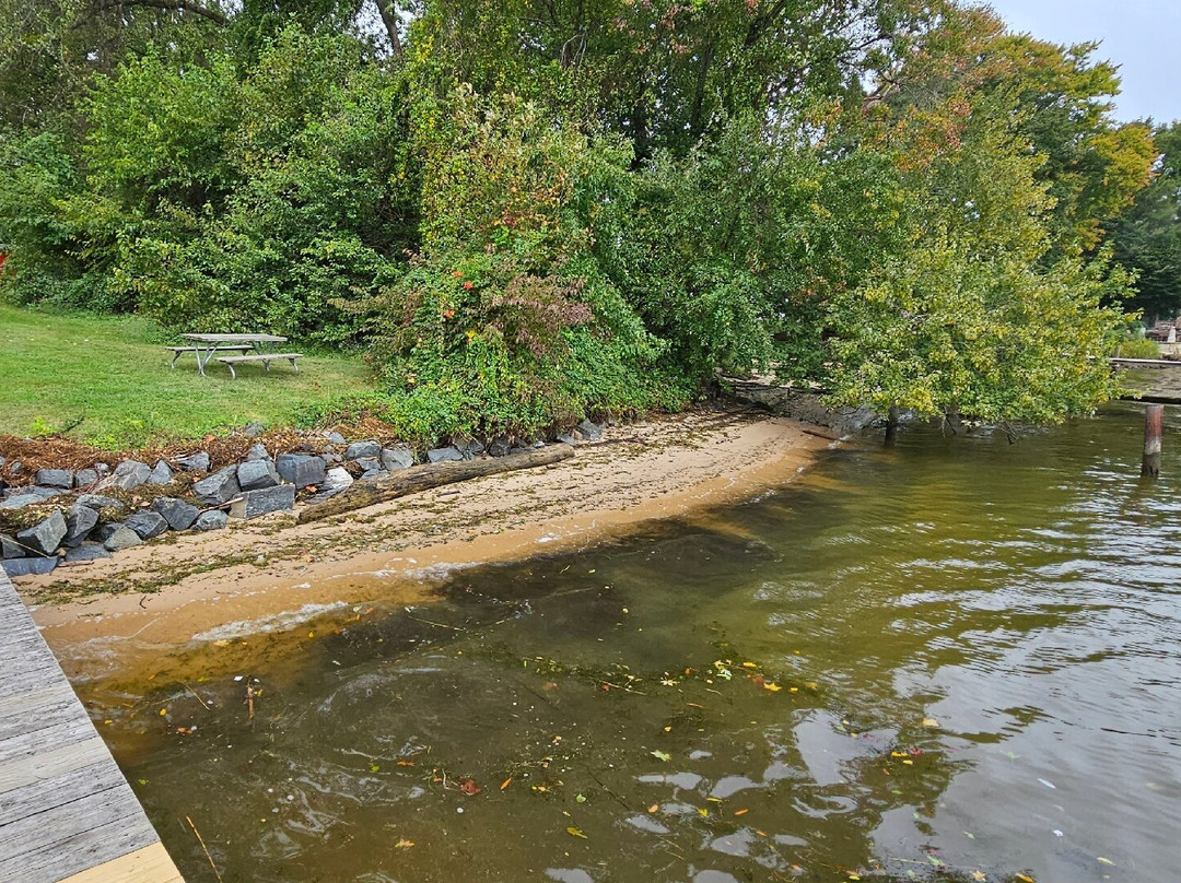Willoughby Beach-Edgewood必去景点