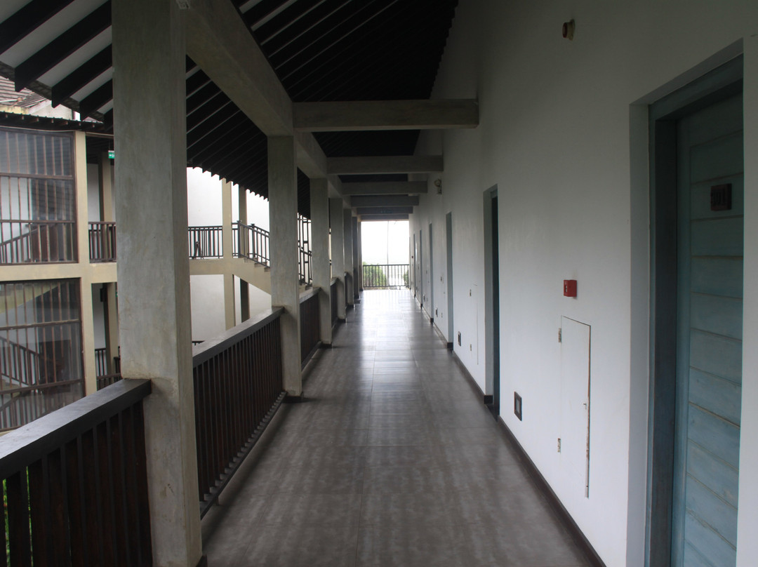 素里亚度假酒店主图