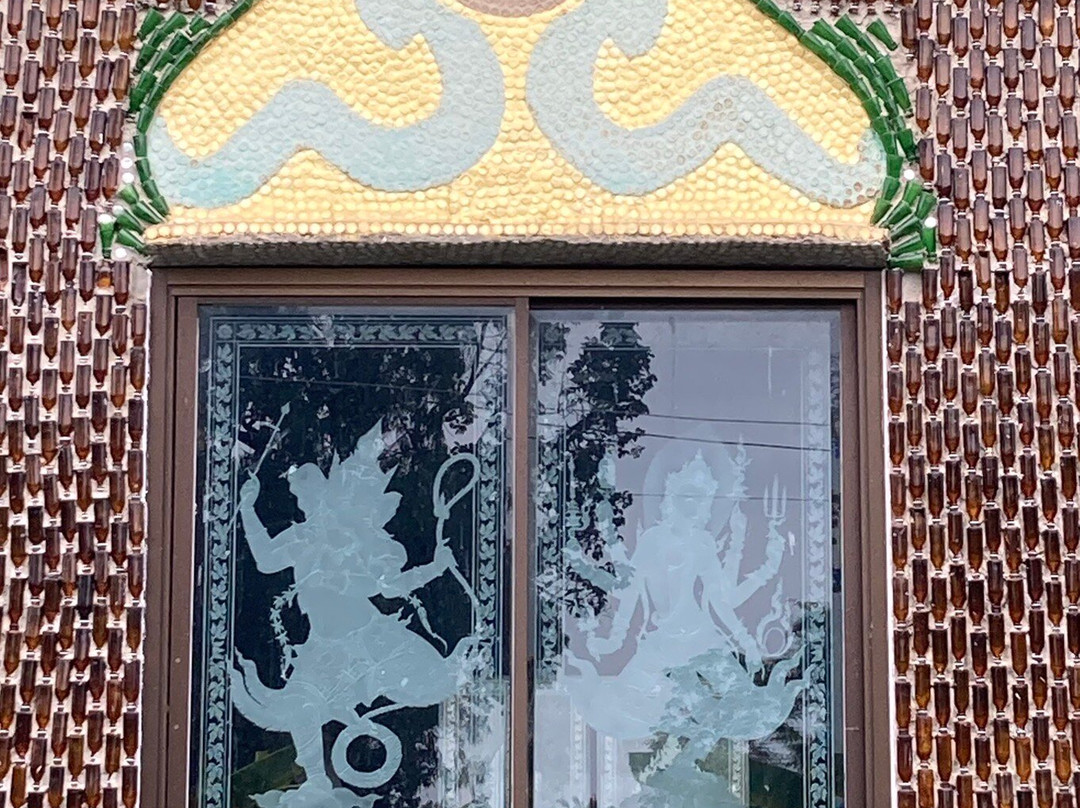 Wat Pa Maha Jedi Kaeo (Wat Larn Kuad)-坤汉必去景点