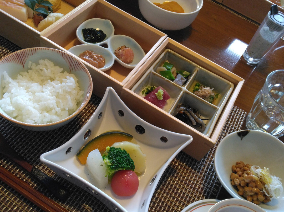 Rokuza主图