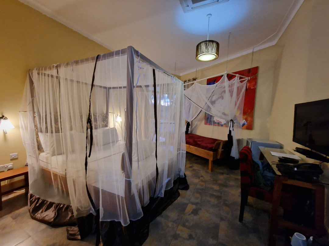 2Friends Beach Hotel主图