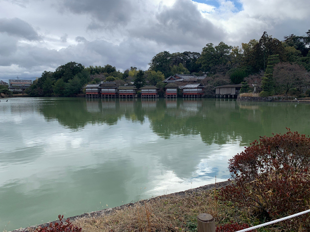 Hachijogaike-长冈京市必去景点