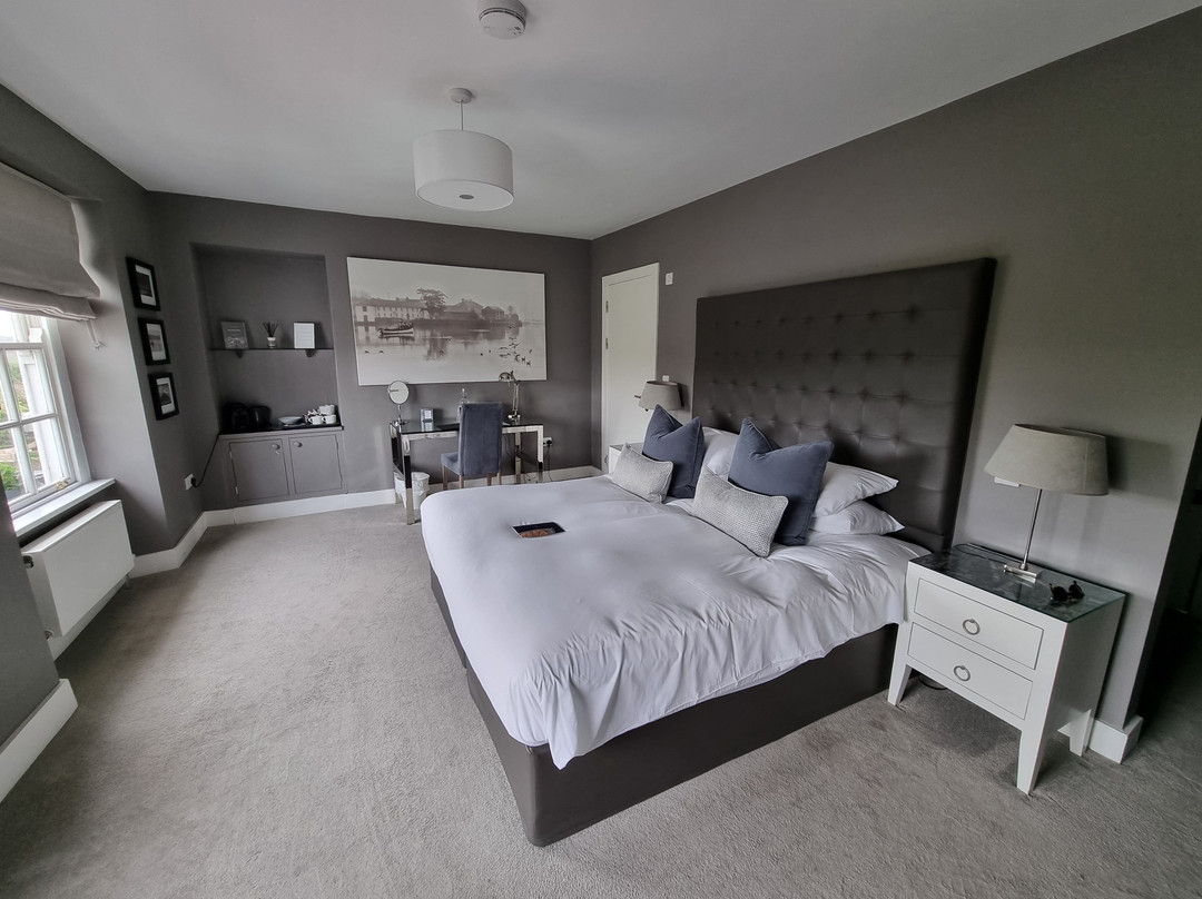 Giles Norman Gallery & Townhouse主图